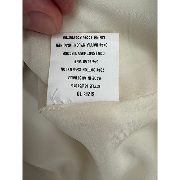 Manning Cartell Enamel Peplum Crochet Cocktail Dress Womens 10 Cream Black NEW - Picture 13 of 14